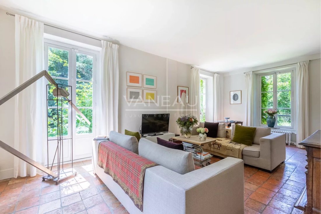 House in Centre Ville, Bagneux, France 4 - 12915275