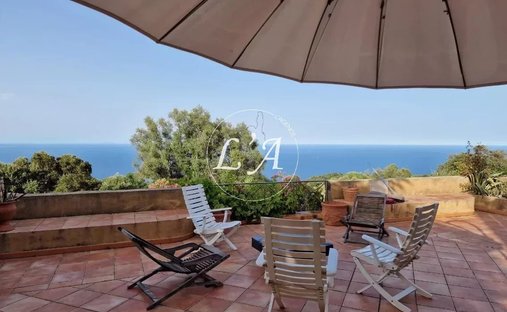 Villa in Sari-Solenzara, Corsica, France 1