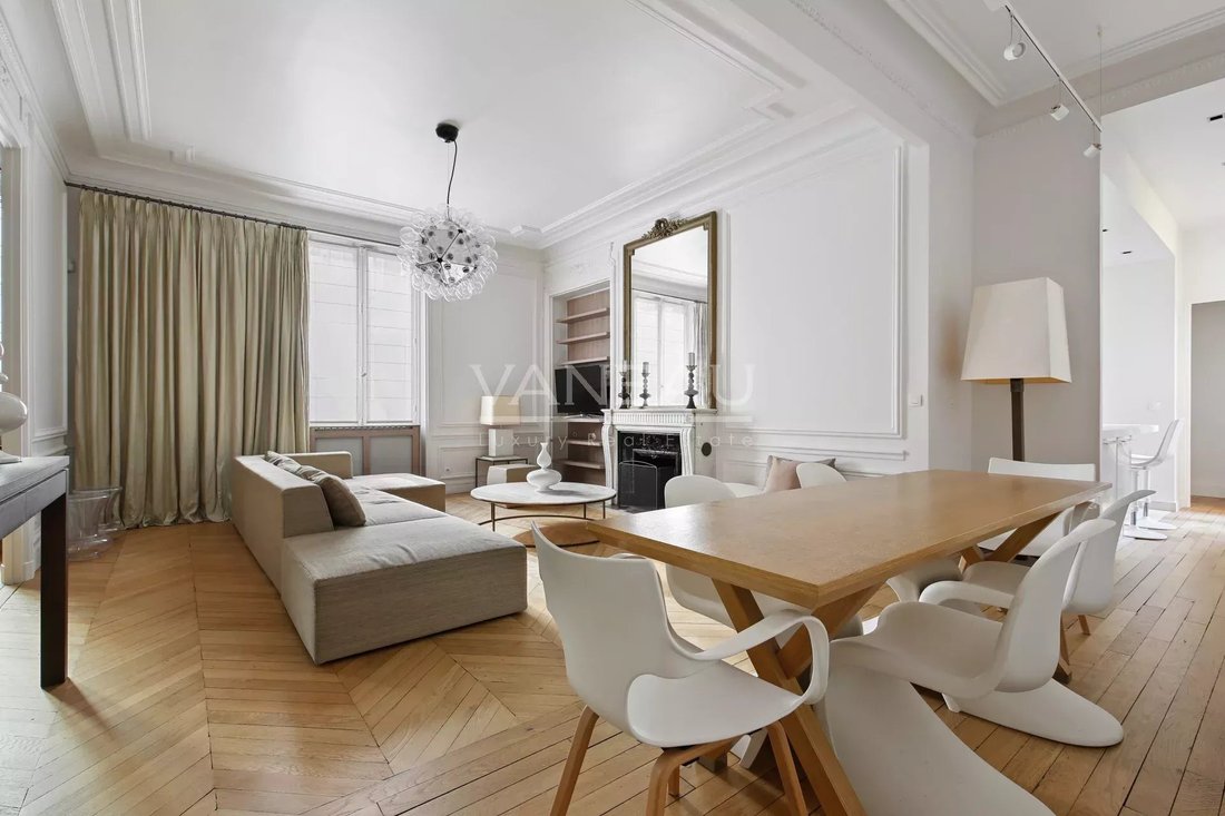 Apartment in Porte Dauphine, Paris 16e Arrondissement, Paris 1 - 14707222