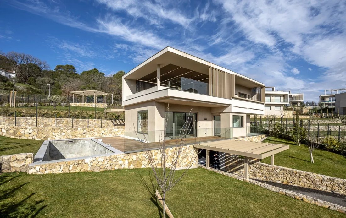 Villa in Mougins, Provence-Alpes-Côte d'Azur, France 1 - 15565030