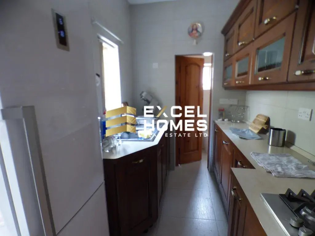 Apartment in Paola, Malta 3 - 15840952