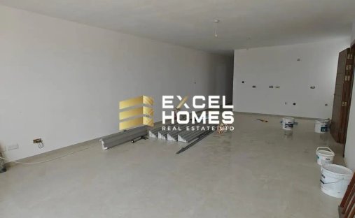 Penthouse in Ħal Safi, Malta 1