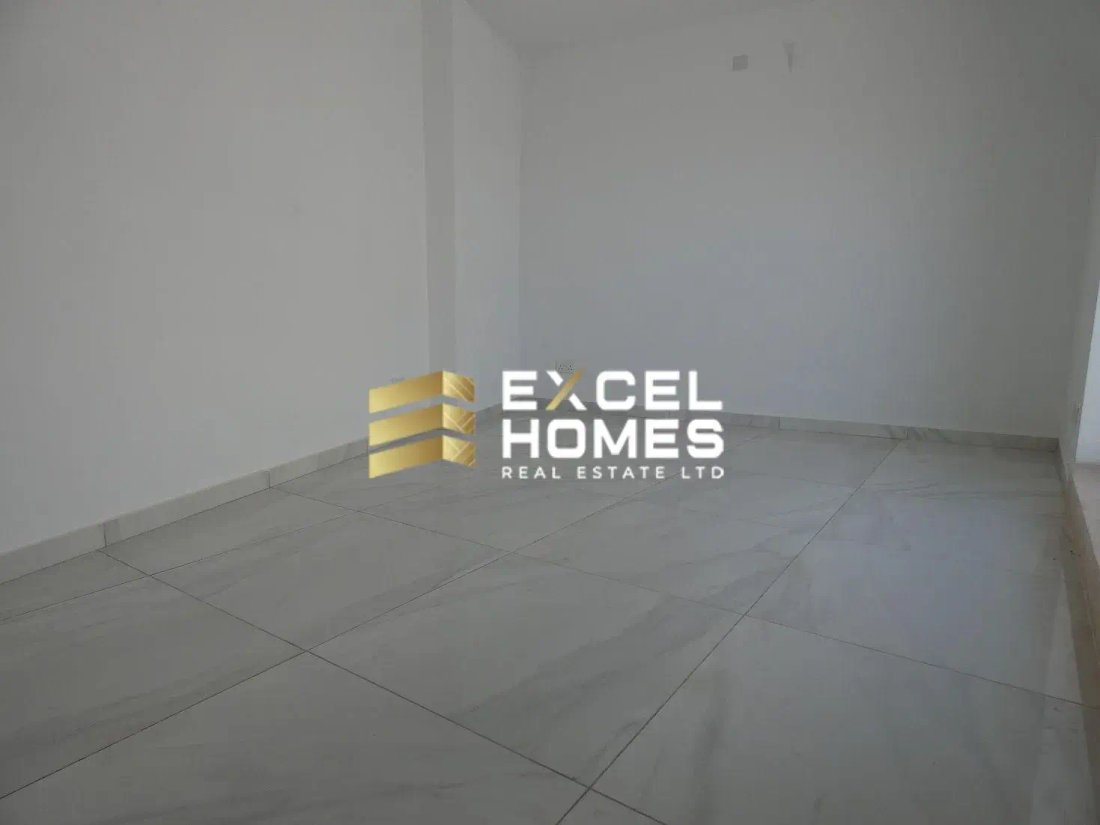 Apartment in Saint Julian's, Malta 2 - 15840938