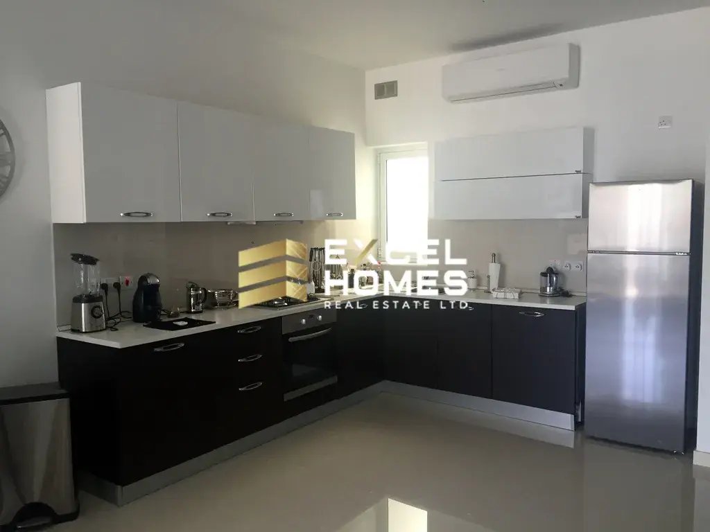Apartment in Saint Julian's, Malta 1 - 15840644