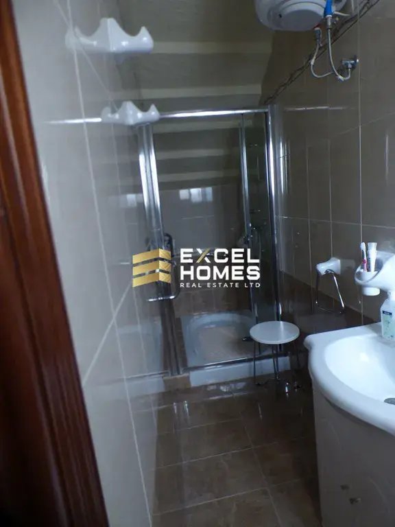 Apartment in Paola, Malta 5 - 15840952