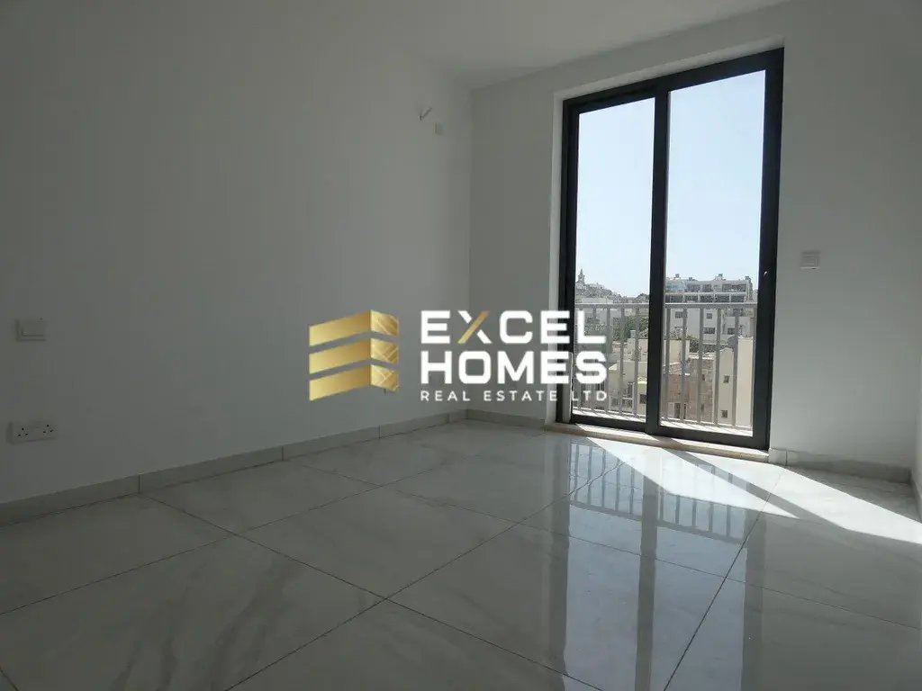 Apartment in Saint Julian's, Malta 1 - 15840938