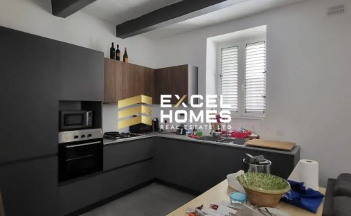 Townhouse in Qormi, Malta 1