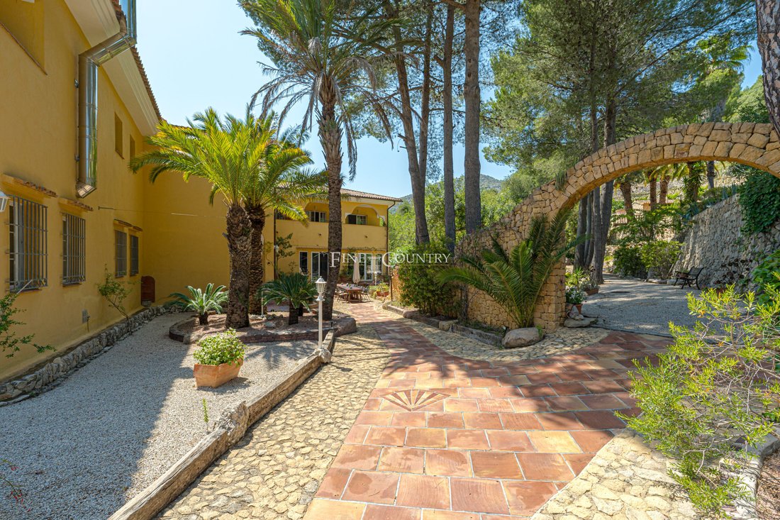 Villa in Tarbena, Valencian Community, Spain 5 - 15841868