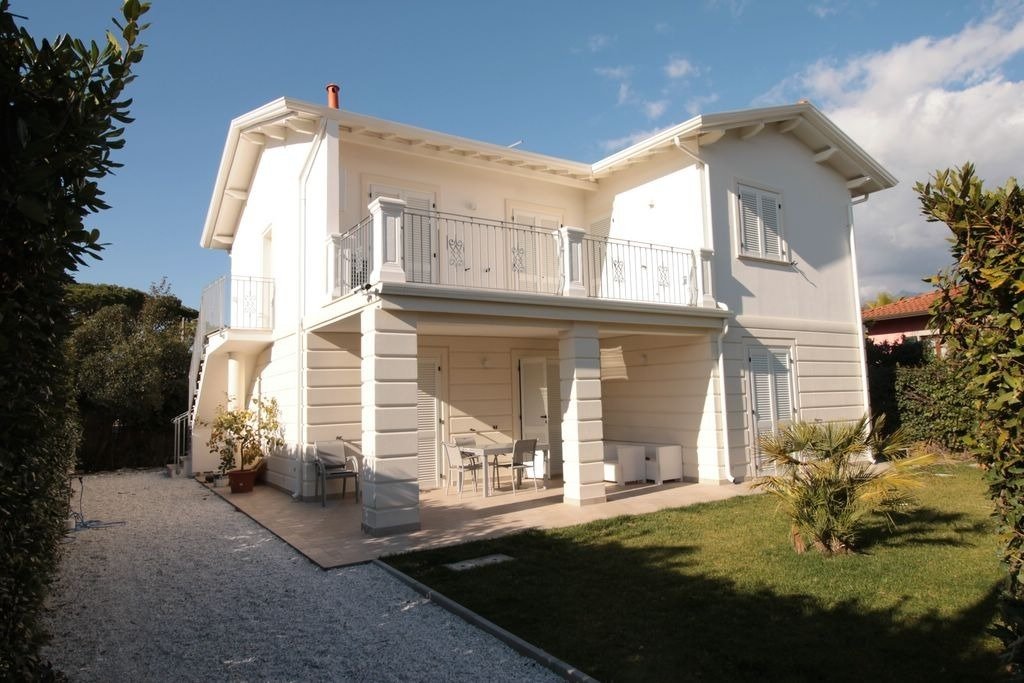 Villa in Center, Forte dei Marmi, Tuscany 4 - 15744822