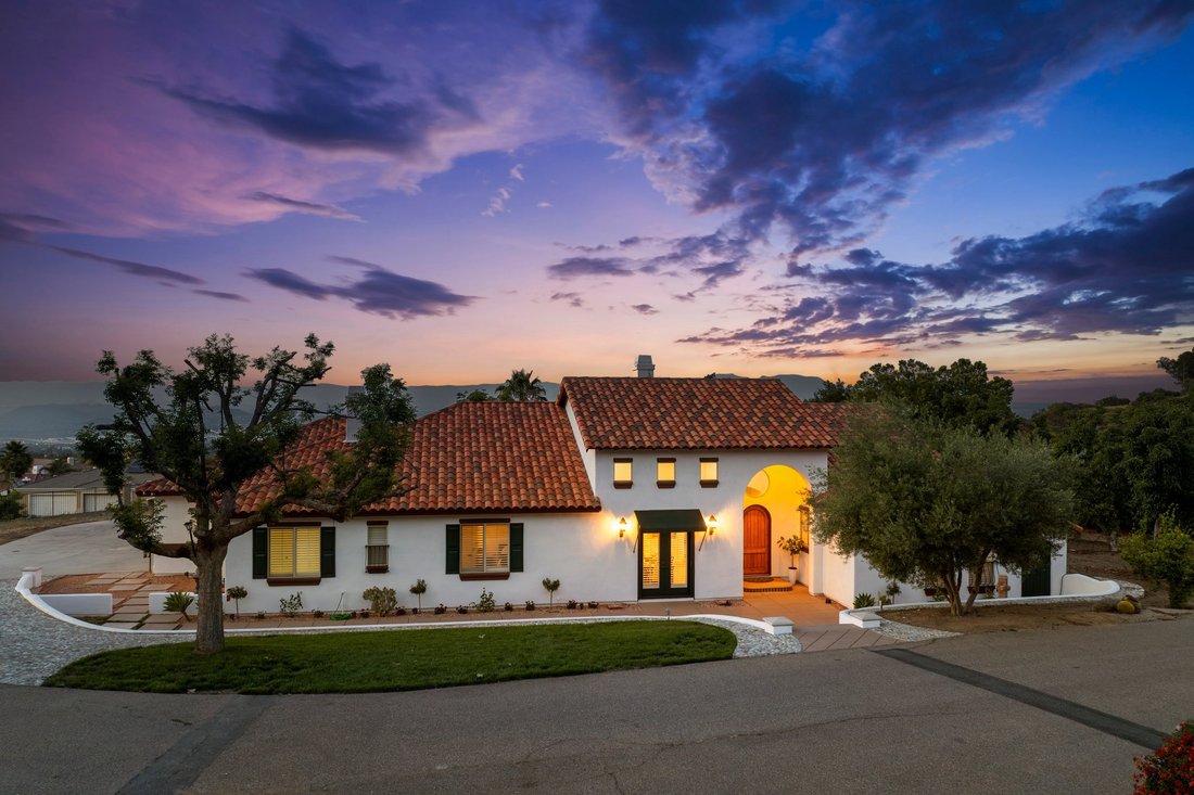 Estate in Corona, California, United States 1 - 15848671