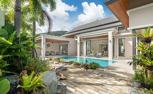 Villa in Choeng Thale, Phuket, Thailand 1