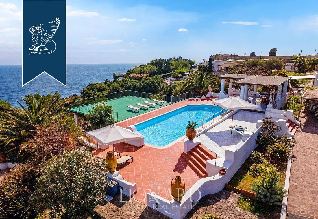 Villa à Lipari, Sicile, Italie 1 - 11559361