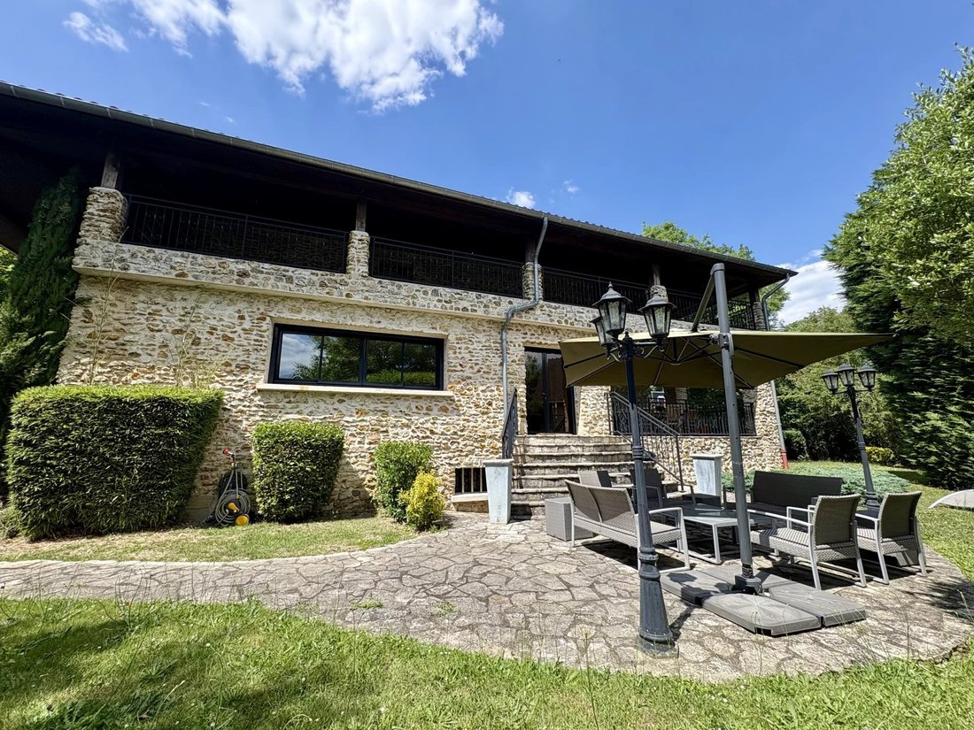 House in Le Plessis-Trévise, Ile-de-France, France 2 - 15796865