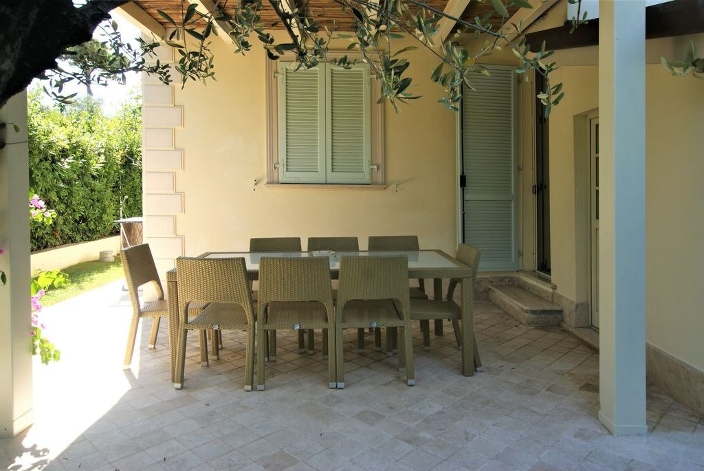 Villa in Center, Forte dei Marmi, Tuscany 3 - 15744275