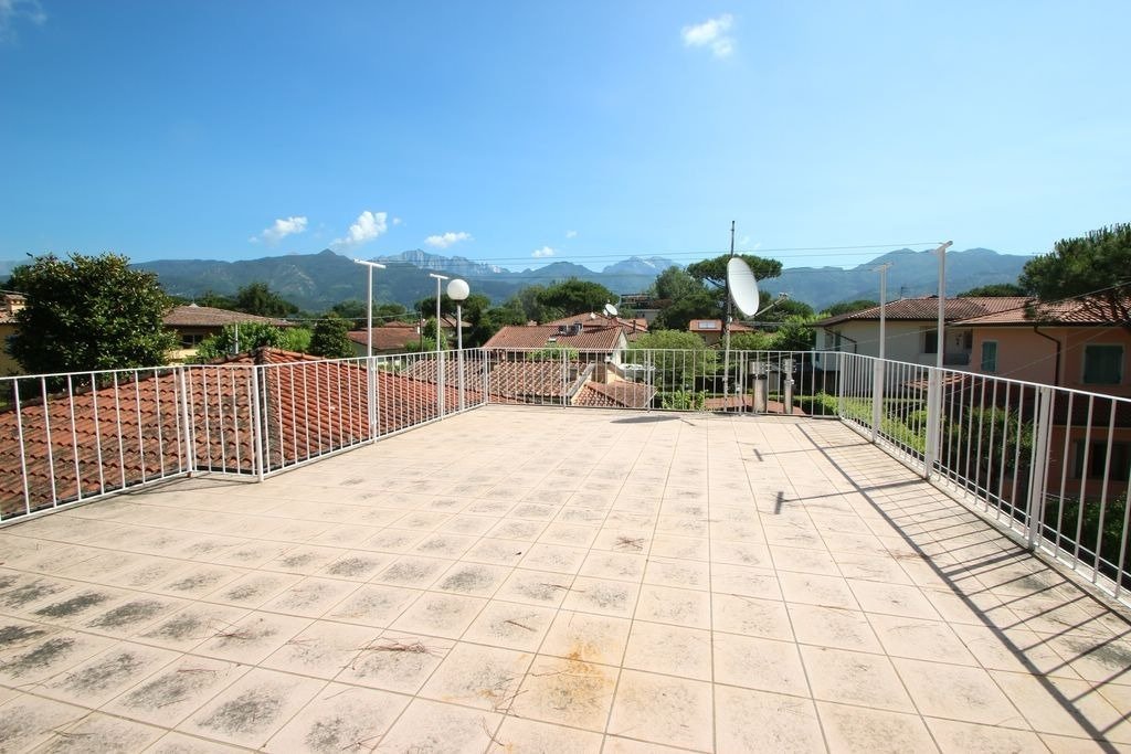 Villa in Center, Forte dei Marmi, Tuscany 4 - 15744728
