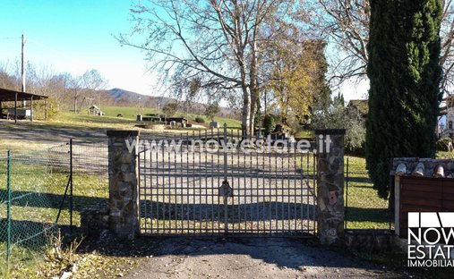 Country House in Poppi, Tuscany, Italy 1