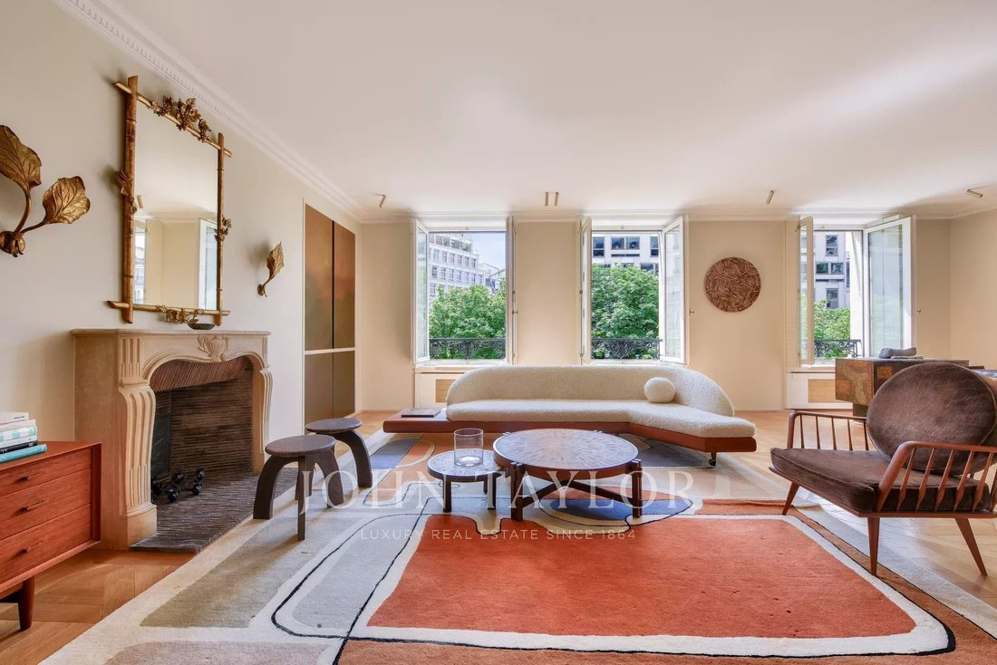 Apartment in Triangle d'Or, Paris 8e Arrondissement, Paris 1 - 15797158