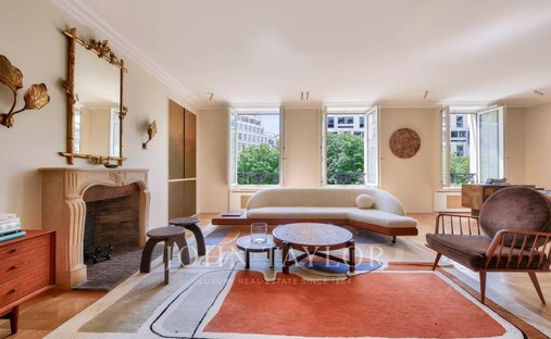 Apartment in Triangle d'Or, Paris 8e Arrondissement, Paris 1