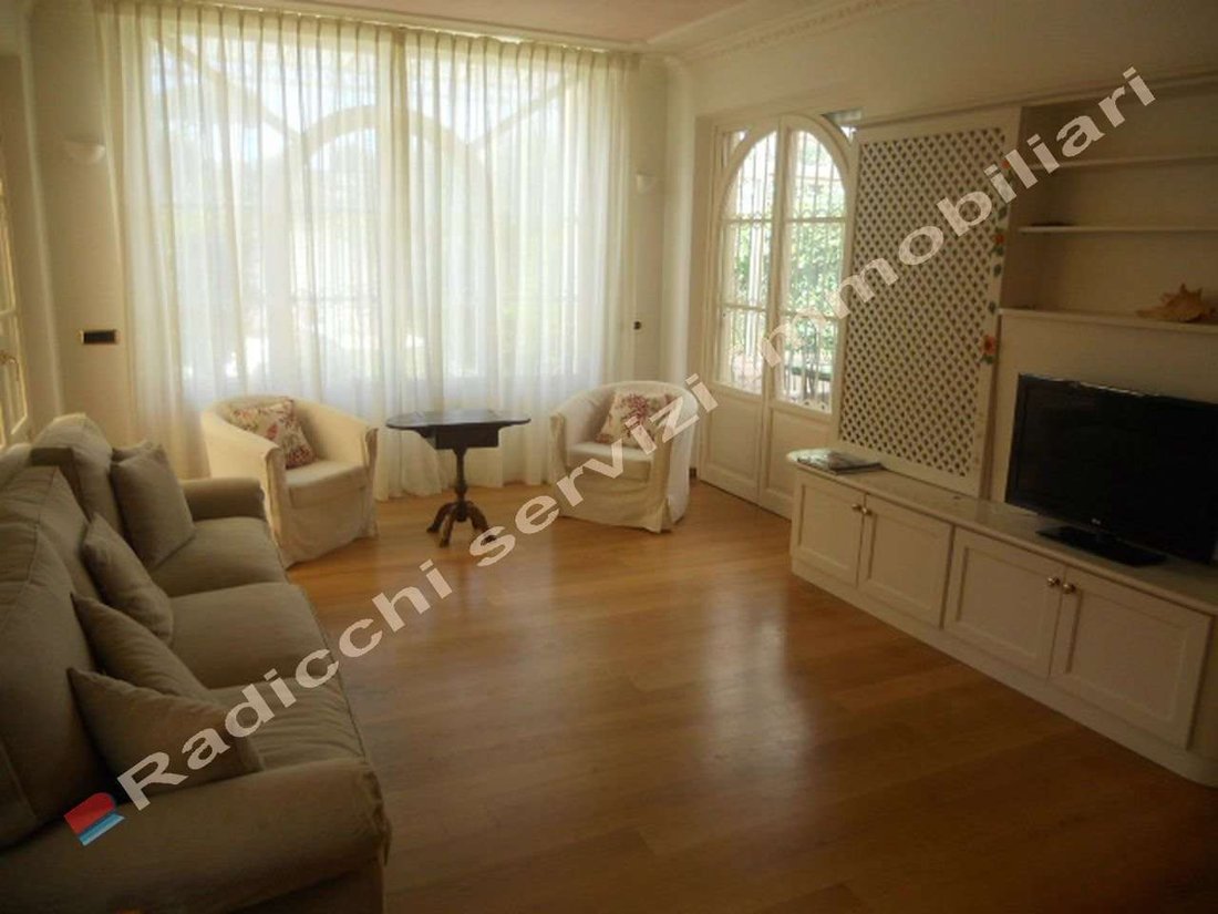 Villa in Center, Forte dei Marmi, Tuscany 5 - 15744683