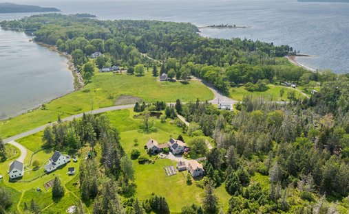House in Islesboro, Maine, United States 1