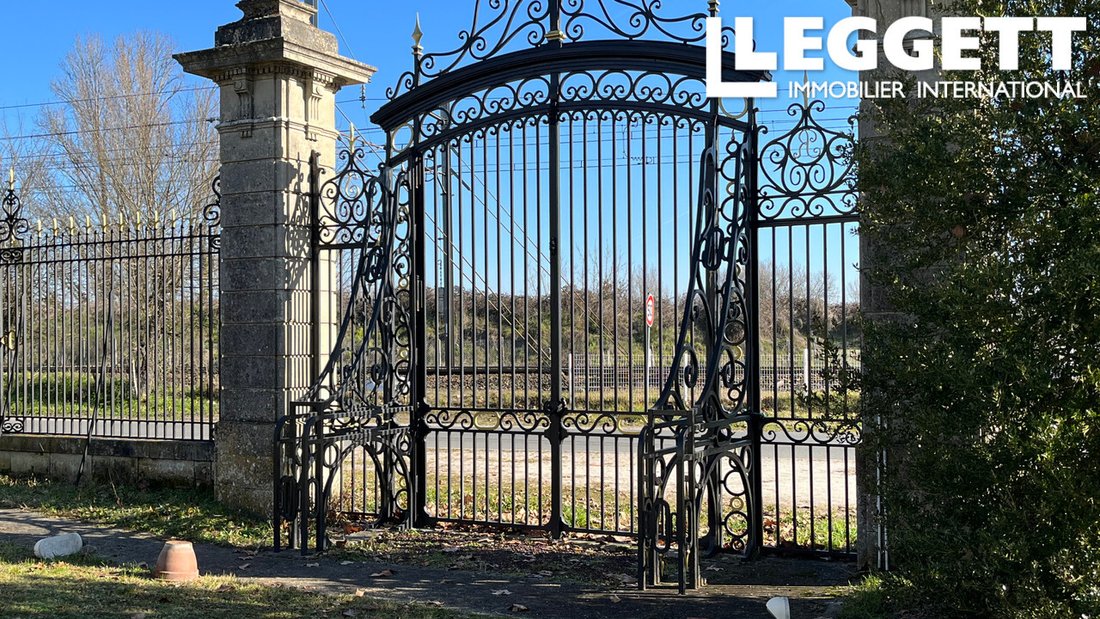 A 19th-Century Château’s Whisper in Bordeaux’s Golden Vineyards