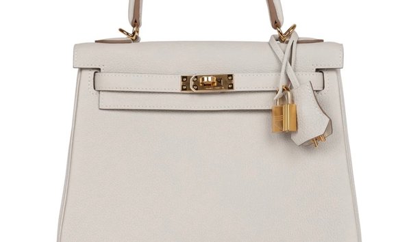 Hermès Kelly 25 Gris Pale Togo with Gold Hardware (15841457)
