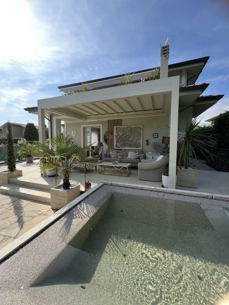 Villa in Center, Forte dei Marmi, Tuscany 3 - 15744203