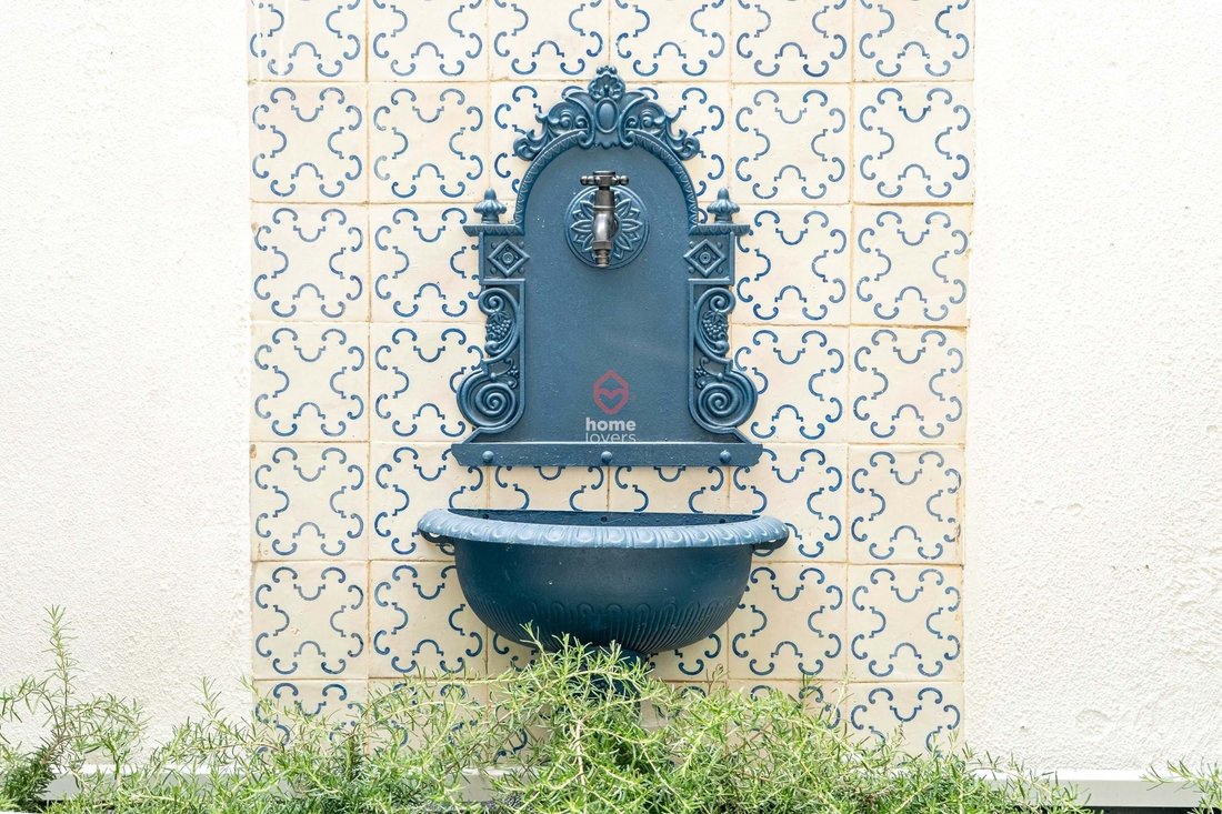 Apartment in Misericordia, Lisbon, Portugal 2 - 15841365