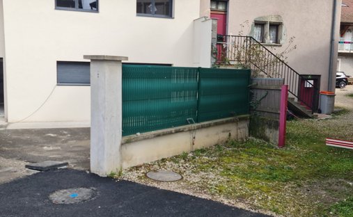 Castle for Sale in Bons-en-Chablais, Auvergne-Rhône-Alpes, France