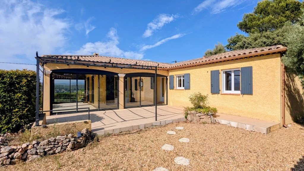 Villa in Carcès, Provence-Alpes-Côte d'Azur, France 1 - 14020427