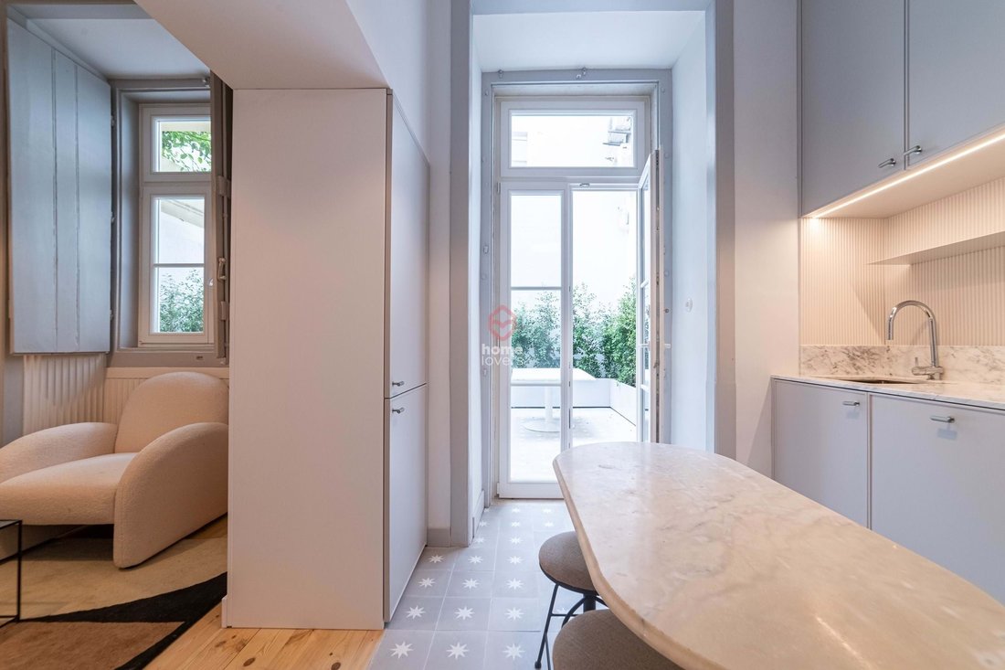 Apartment in Misericordia, Lisbon, Portugal 4 - 15841365