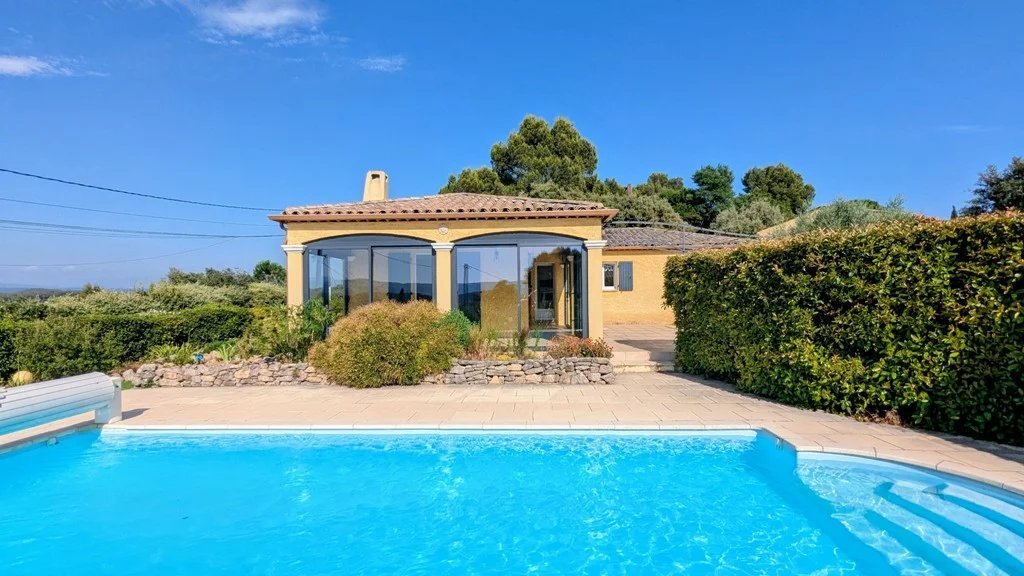 Villa in Carcès, Provence-Alpes-Côte d'Azur, France 3 - 14020427