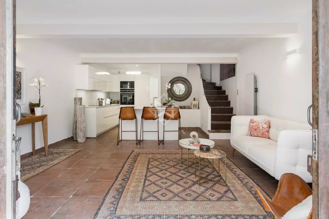 Villa in Mougins, Provence-Alpes-Côte d'Azur, France 4 - 10839531