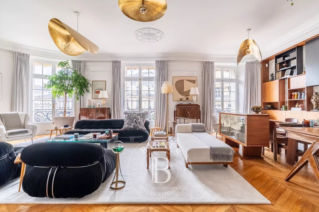 Apartment in Porte Dauphine, Paris 16e Arrondissement, Paris 2 - 15838488