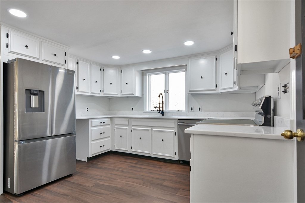 House in Malden, Massachusetts, United States 1 - 15842872