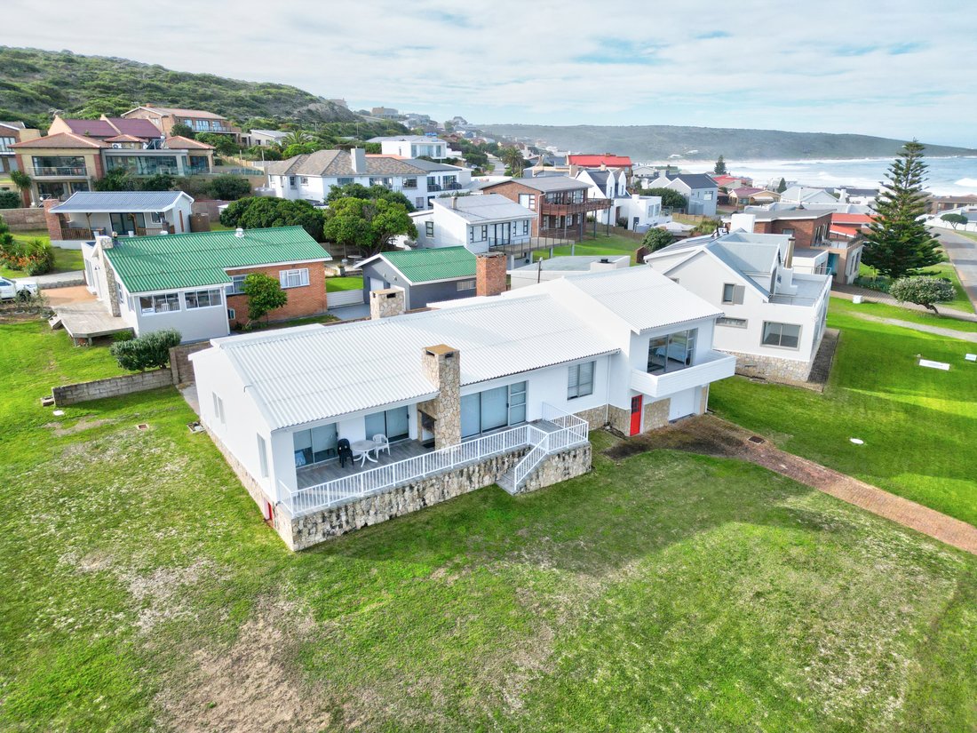 House in Still Bay West, Western Cape, South Africa 2 - 15840574