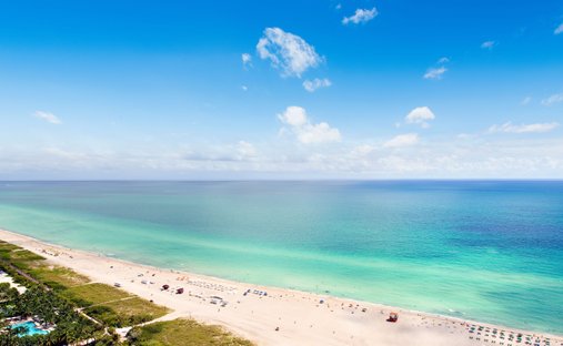 Condo in Miami Beach, Florida, United States 1