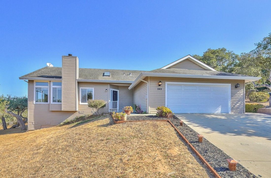 House in Salinas, California, United States 2 - 15841489