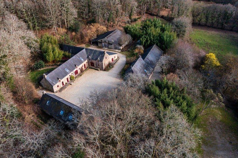 House in Le Faouet, Brittany, France 1 - 15841912