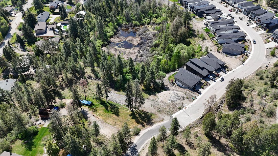 Land in Lake Country, British Columbia, Canada 5 - 15604598