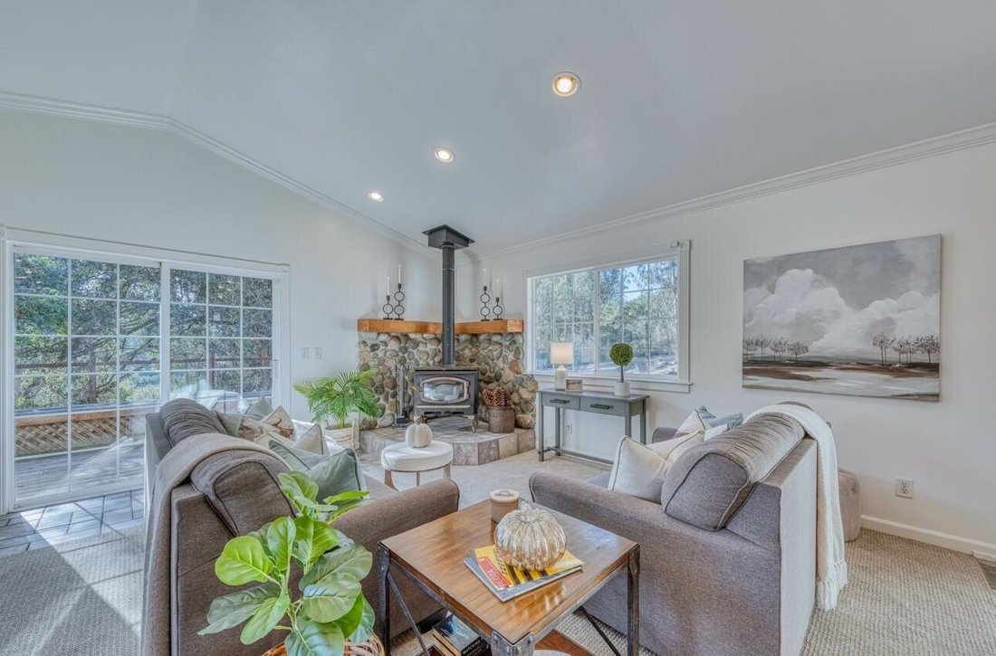 House in Salinas, California, United States 5 - 15841488