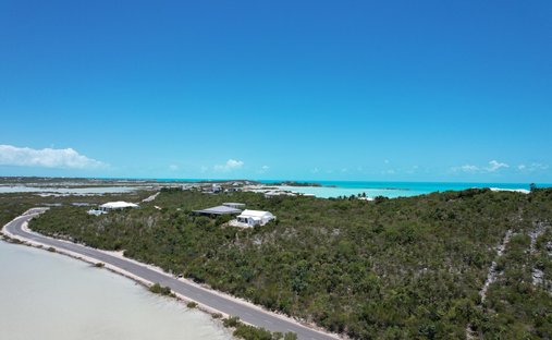 Land in Venetian Road Settlement, Caicos Islands, Turks and Caicos Islands 1