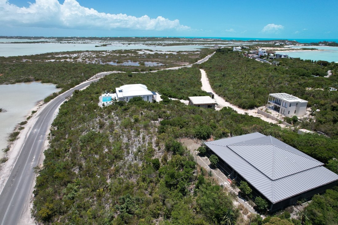 Terrain à Venetian Road Settlement, Caicos Islands, Îles Turks et Caïques 2 - 15713122