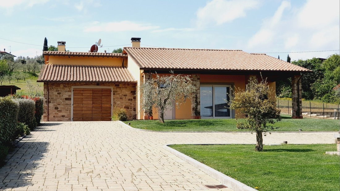 Villa in Monte San Savino, Tuscany, Italy 1 - 15841517