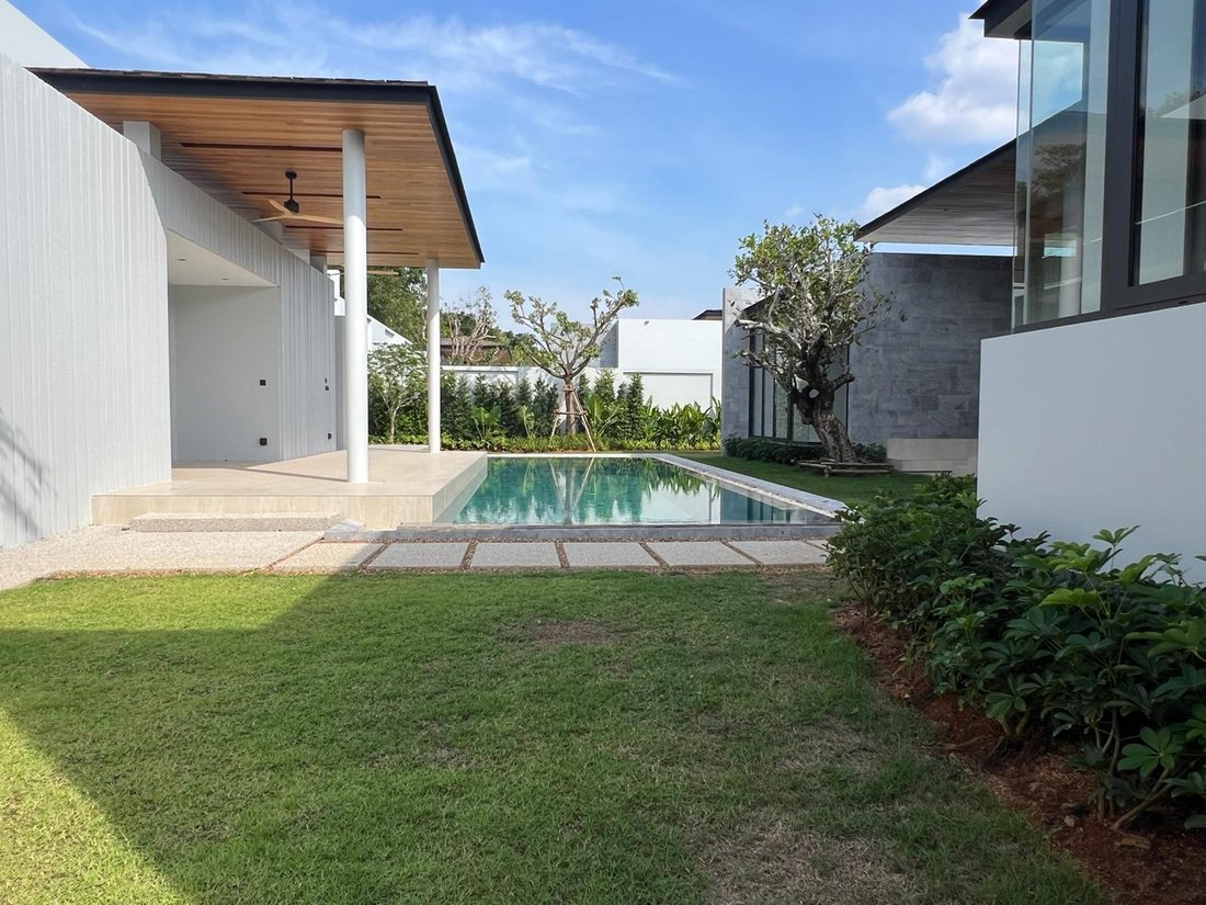 Villa in Thep Krasattri, Phuket, Thailand 3 - 15840015