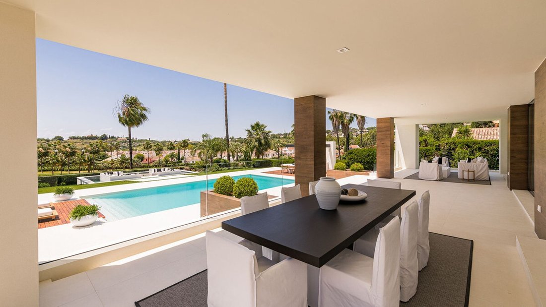Villa in Puerto Banus, Marbella, Spain 2 - 15842968