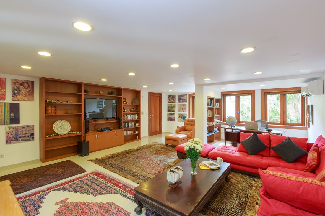 Villa in Choeng Thale, Phuket, Thailand 2 - 15843424