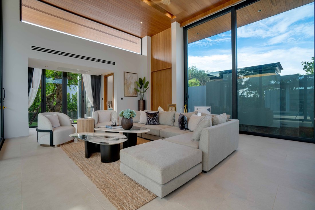 Villa in Thep Krasatti, Phuket, Thailand 2 - 15844387