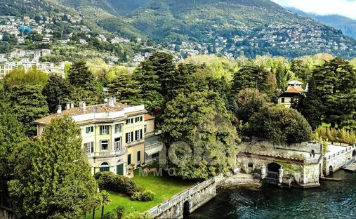 Penthouse in Cernobbio, Lombardy, Italy 1