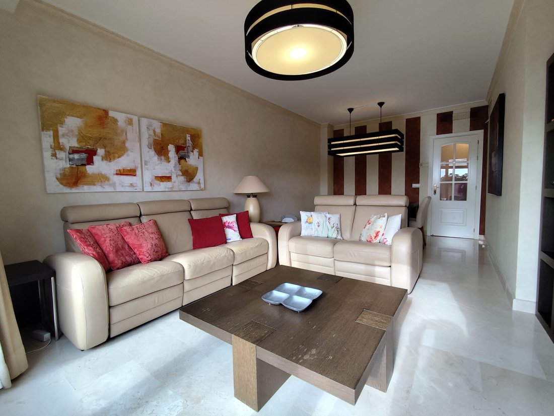 House in Elviria-Cabopino, Marbella, Spain 2 - 15844243